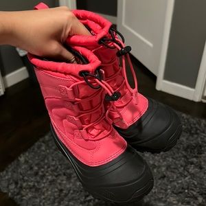 The North Face snow boots size 1